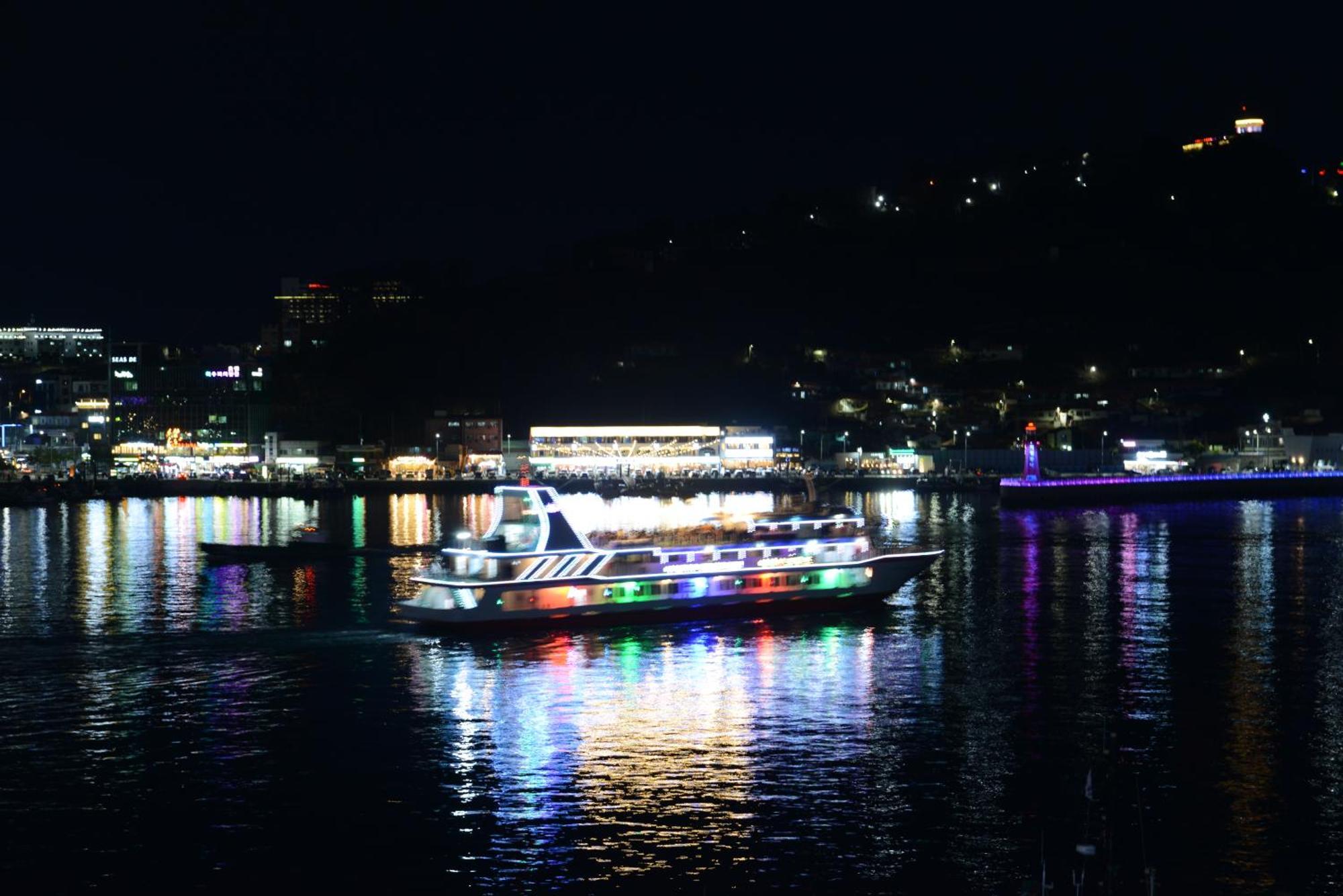 Lium Spa Hostel Yeosu Ngoại thất bức ảnh