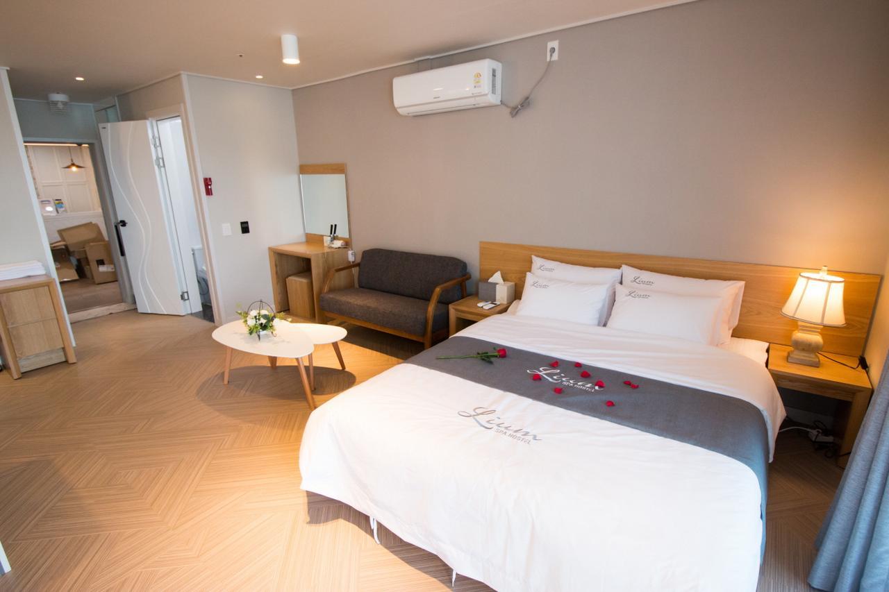 Lium Spa Hostel Yeosu Ngoại thất bức ảnh