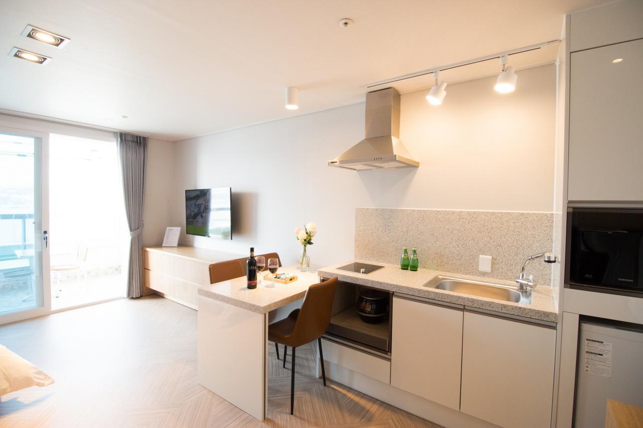 Lium Spa Hostel Yeosu Ngoại thất bức ảnh
