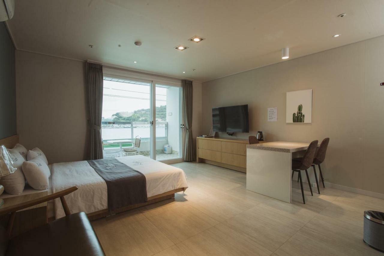 Lium Spa Hostel Yeosu Ngoại thất bức ảnh